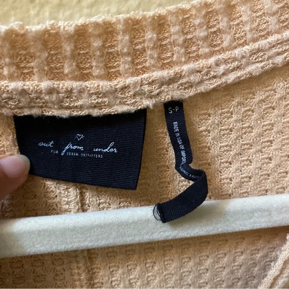 UO Out From Under Slouchy Tie Front Long Sleeve Waffle Knit Shirt - Picture 2 of 5